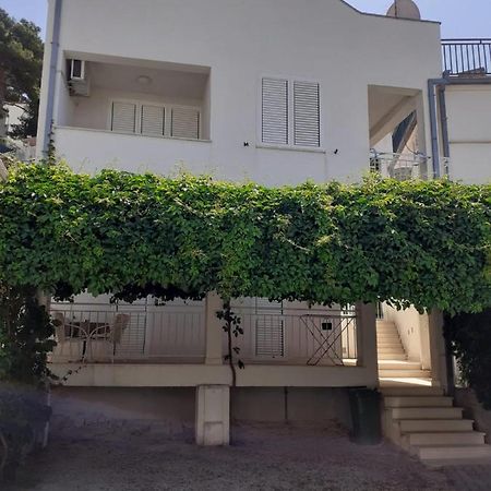 Apartments Vinea Baška Voda المظهر الخارجي الصورة